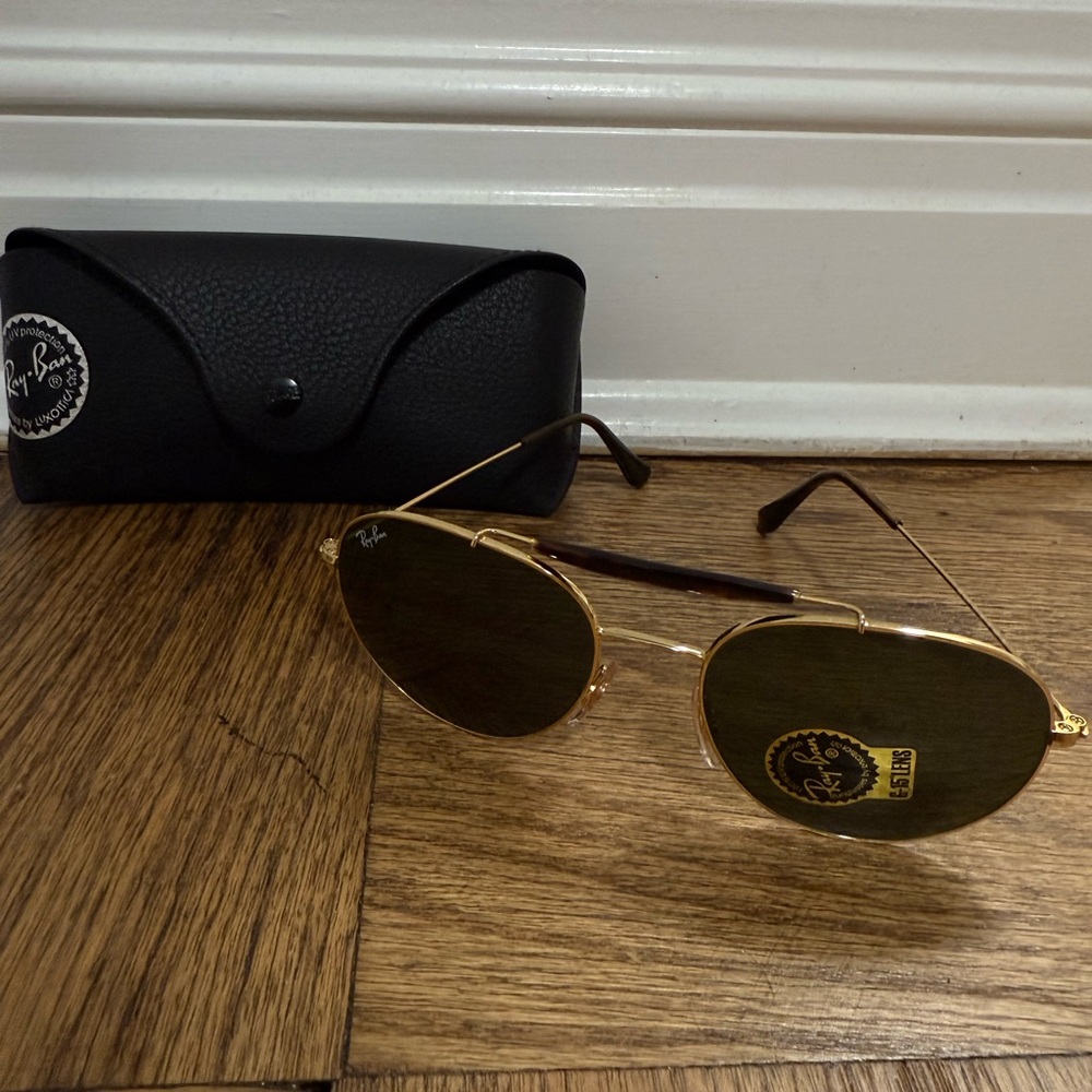Ray-Ban RB3540 Gold Frame Sunglasses with case
